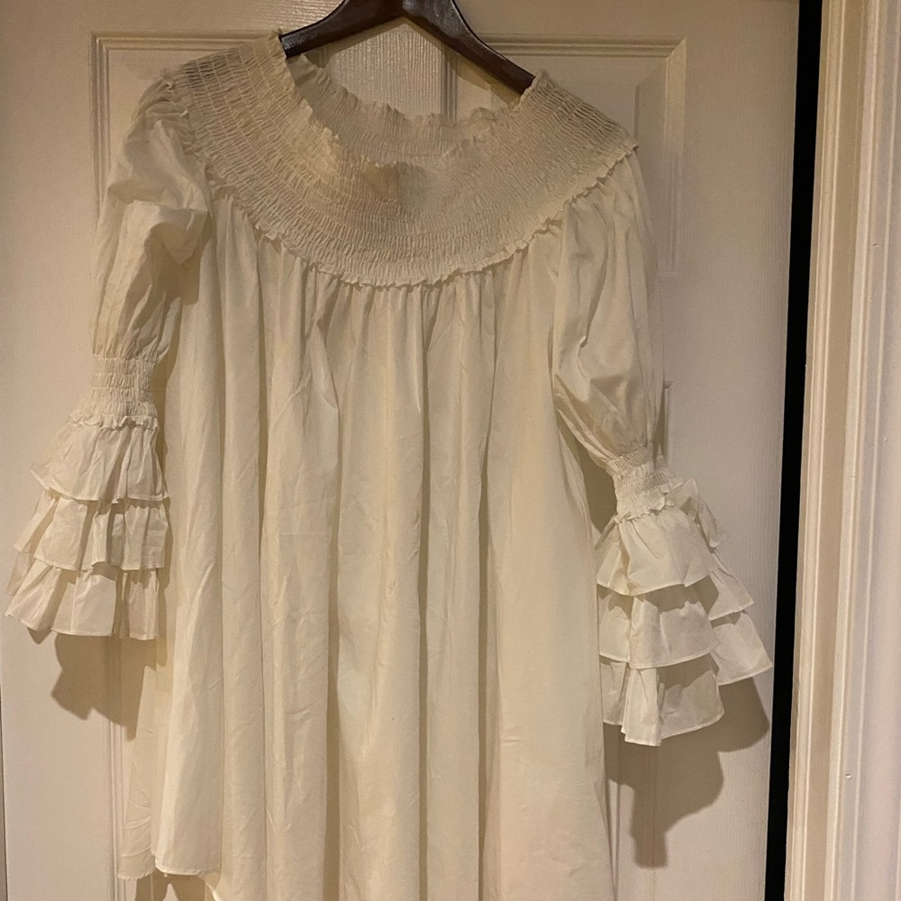 Women Pleasant Blouse